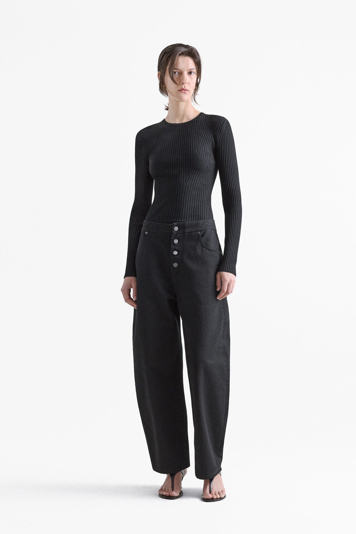 Elodie Curved Leg Jean