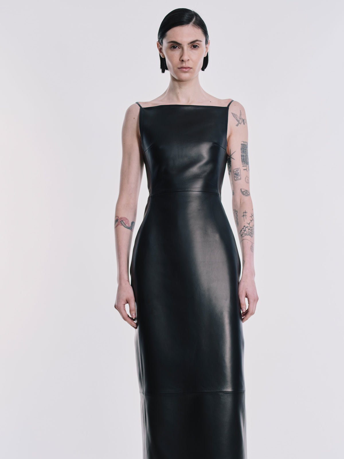 LORENA_BLACK_EDITORIAL