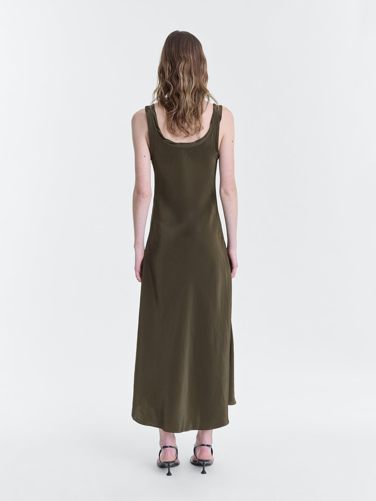 ANWEN-DRESS_MOSS-GREEN_FF00656-VI2609-311_BACK