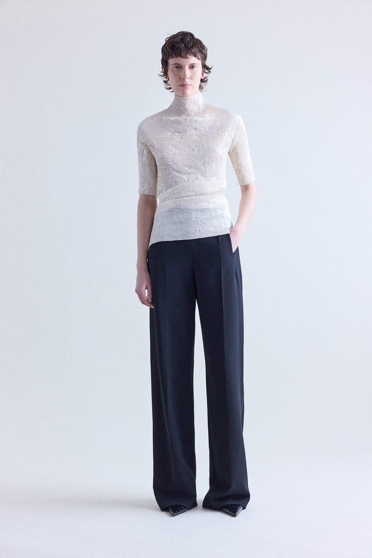 Dahlia Pleated Top In Cream