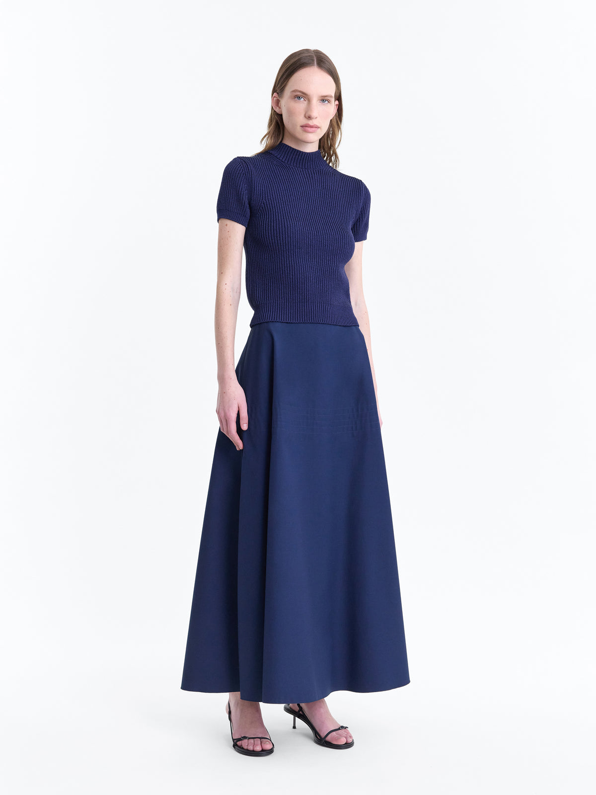 DEETA_DARK-NAVY_MAIN