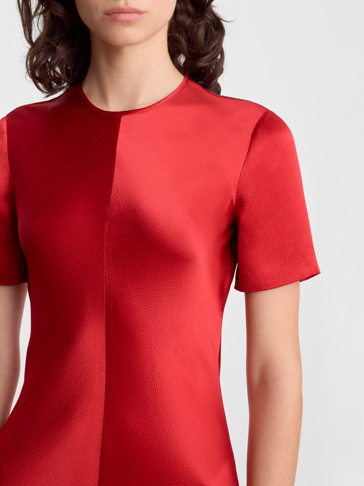 AKRITI-DRESS-IN-BRIGHT-RED_FF00783-VI2514-621_DETAIL