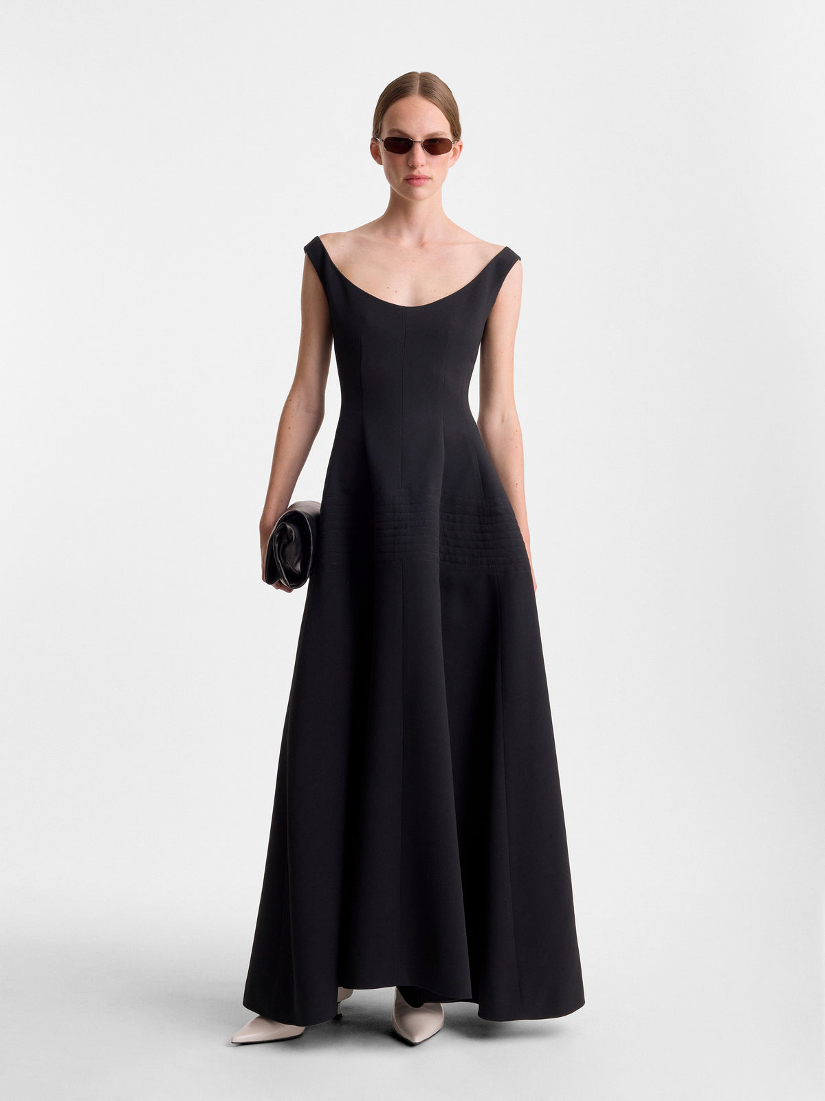 ALODIA-DRESS-IN-BLACK_FF00868-VI2502-001_MAIN