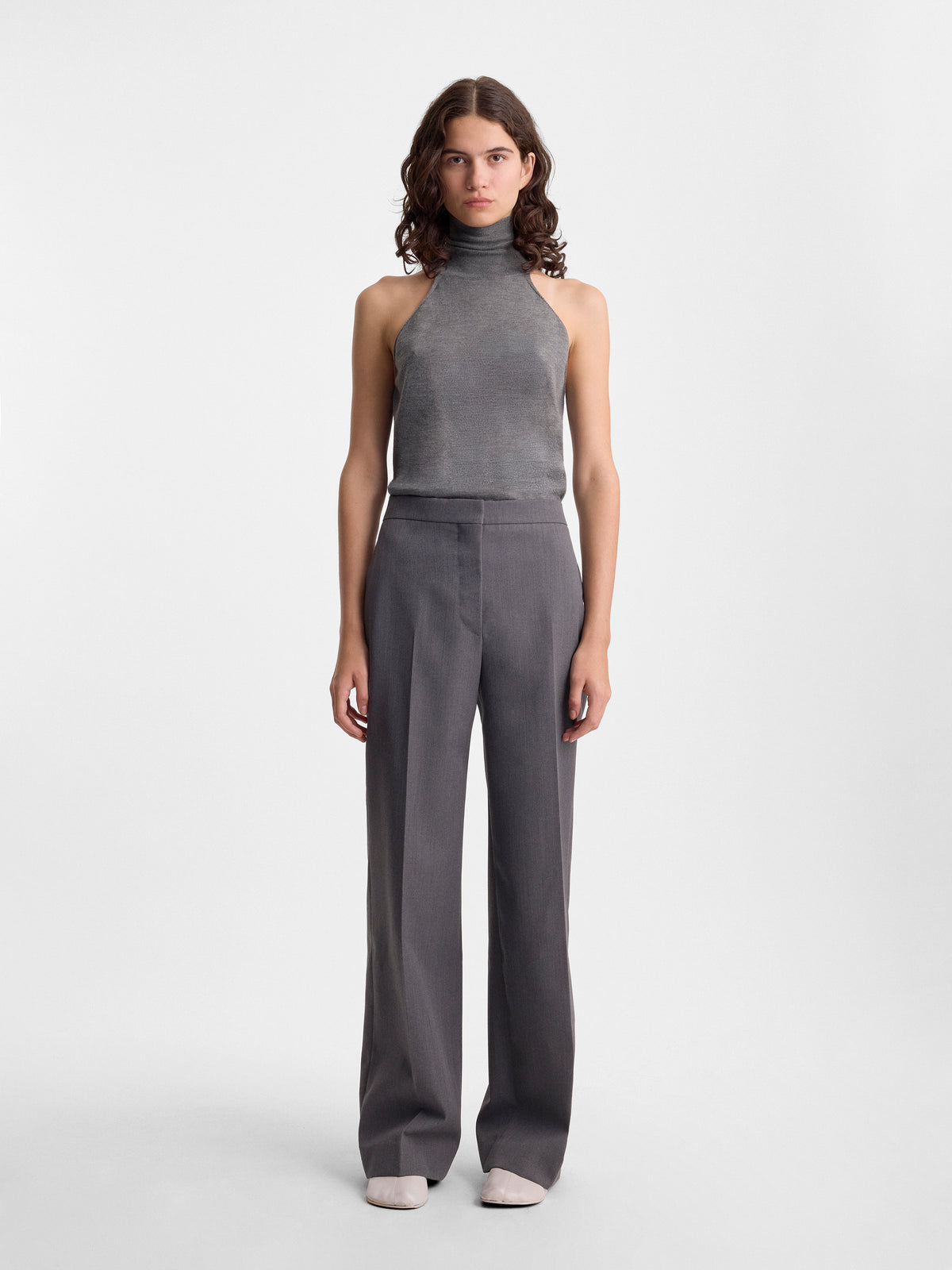 DEVON-KNIT-TOP-IN-GREY_FF00835-KN2624-079_FRONT