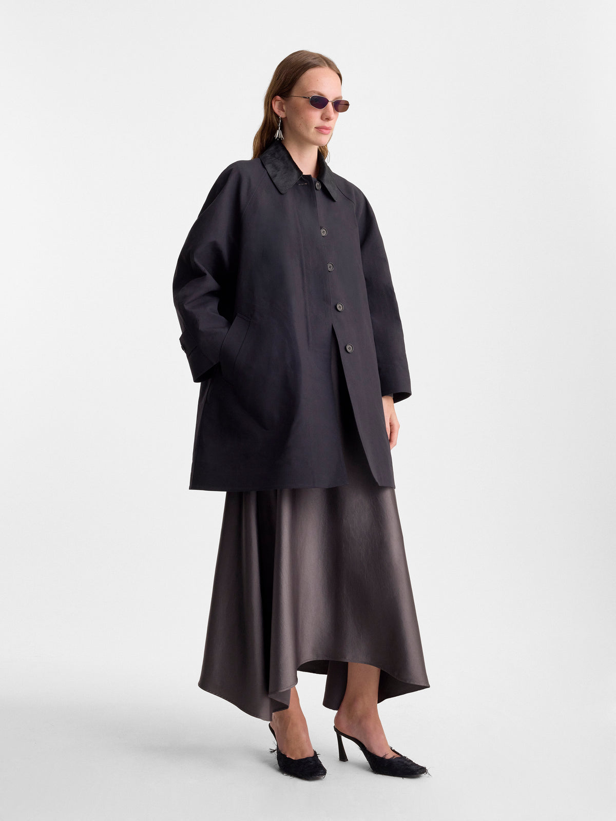 CARINA-SKIRT-IN-SLATE-GREY_FF00646-PL2612-031_MAIN