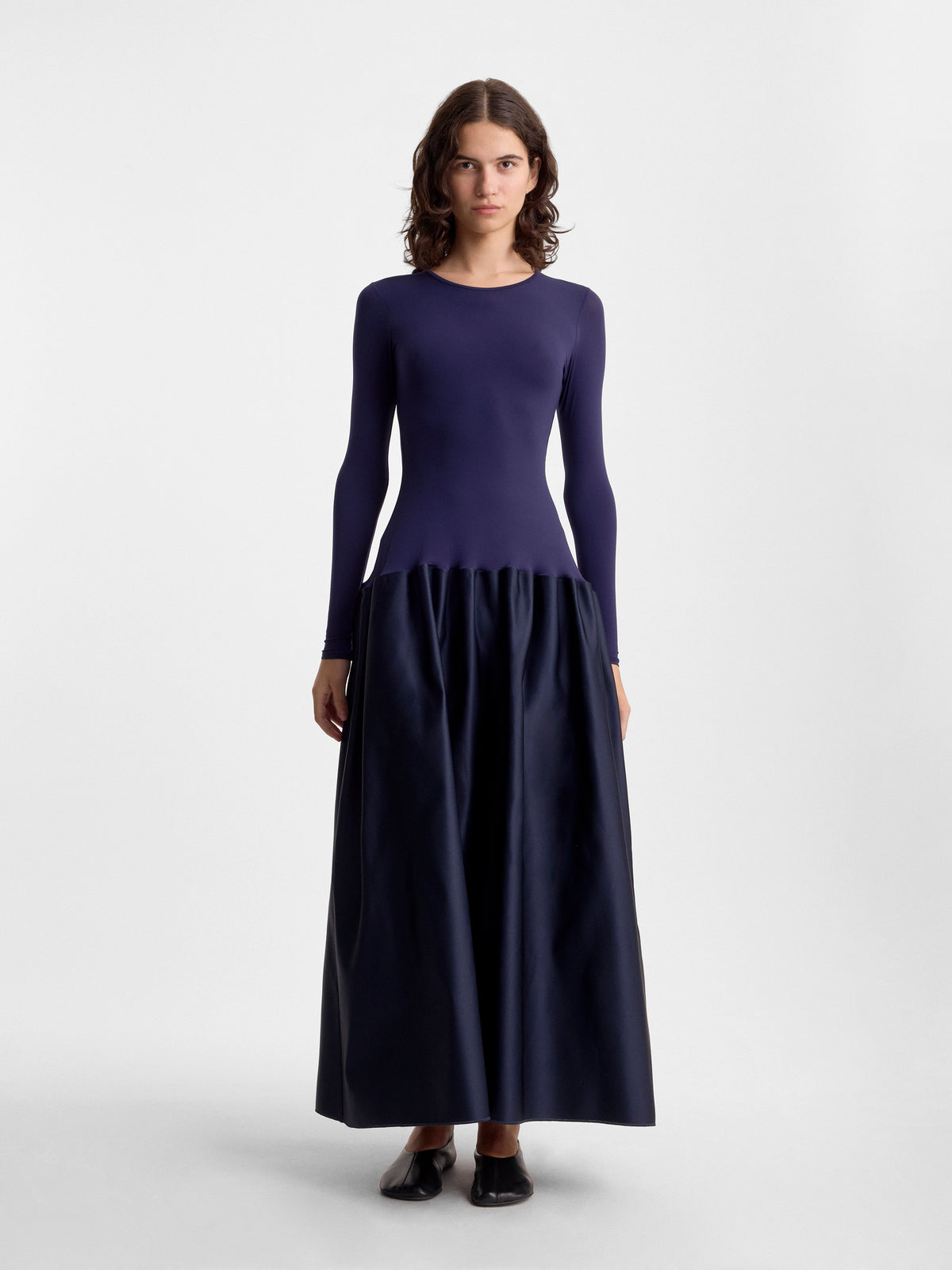 Fforme_FW26_CATRIN.BODYCON.JERSEY.WITH.DUCHESSE.FLARED.SKIRT_PRUSSIAN.BLUE_FF00615-PL2601-402_FRONT