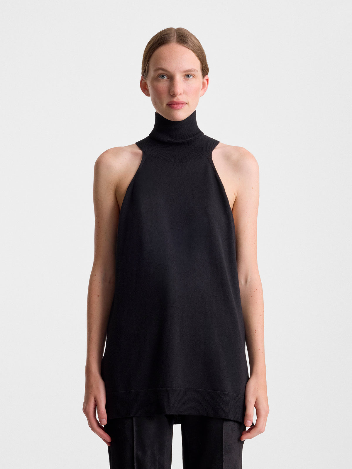 DEVON-KNIT-TOP-IN-BLACK_FF00835-KN2624-001_MAIN
