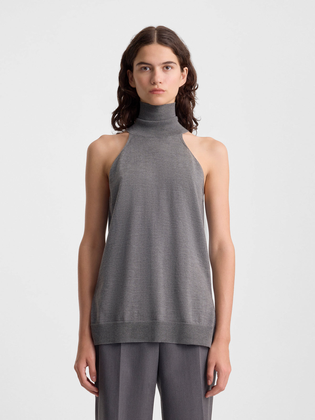 DEVON-KNIT-TOP-IN-GREY_FF00835-KN2624-079_MAIN