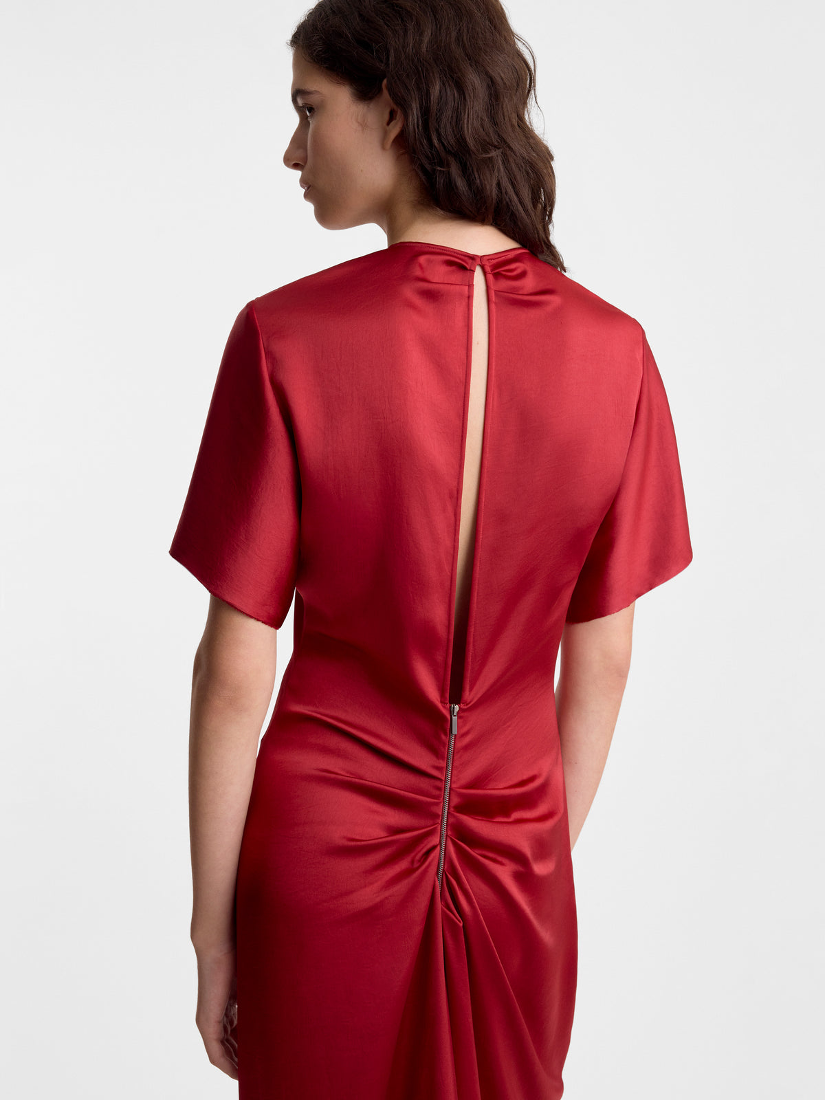 IMOGEN-DRESS-IN-CRIMSON-RED_FF00823-PL2612-630_DETAIL