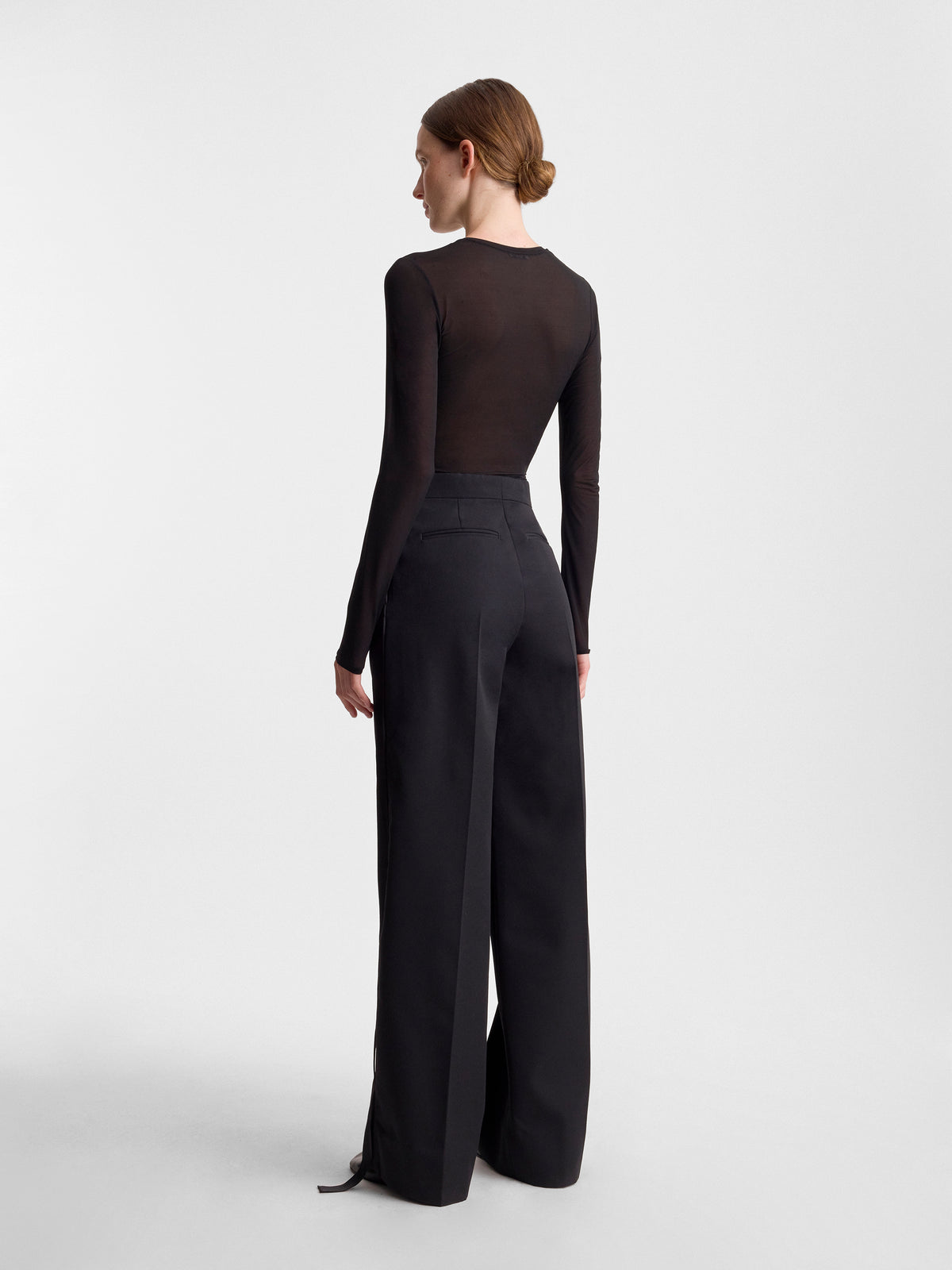 Fforme_FW26_JACQUE.TAILORED.TUXEDO.WIDE.LEG.TOUSER.WITH.DUCHESS.STRIPE.DETAIL_BLACK_FF00799-WO2605-001_1136_BACK