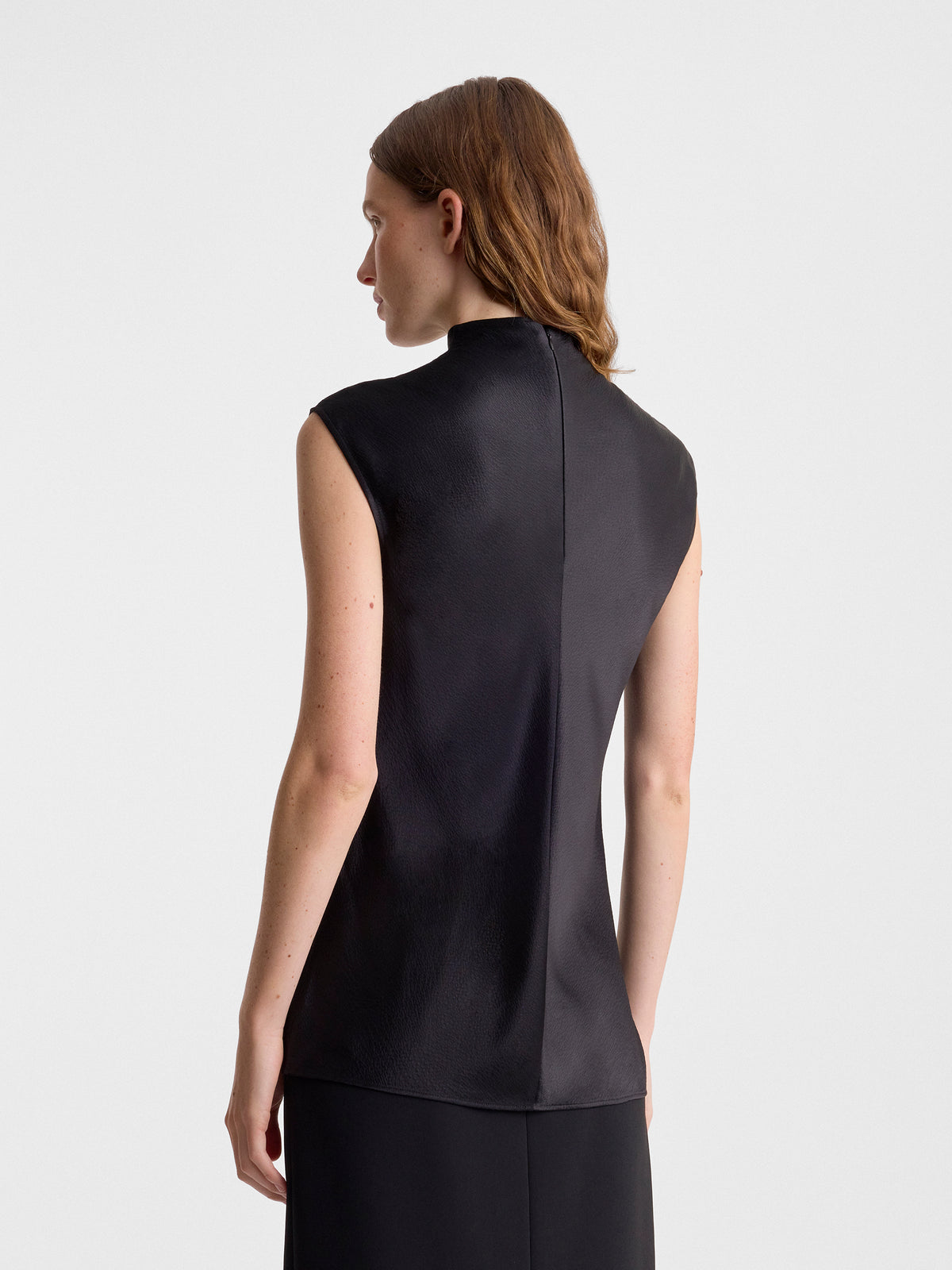 RHEA-TOP-IN-BLACK_FF00809-VI2514-001_BACK