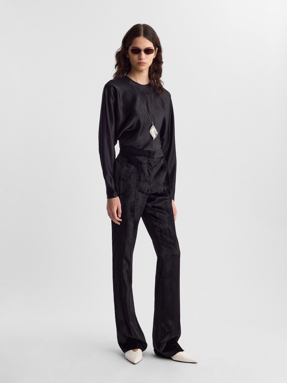 SYLVIE.TOP_BLACK_FF00808-VI2514-001_1192_MAIN