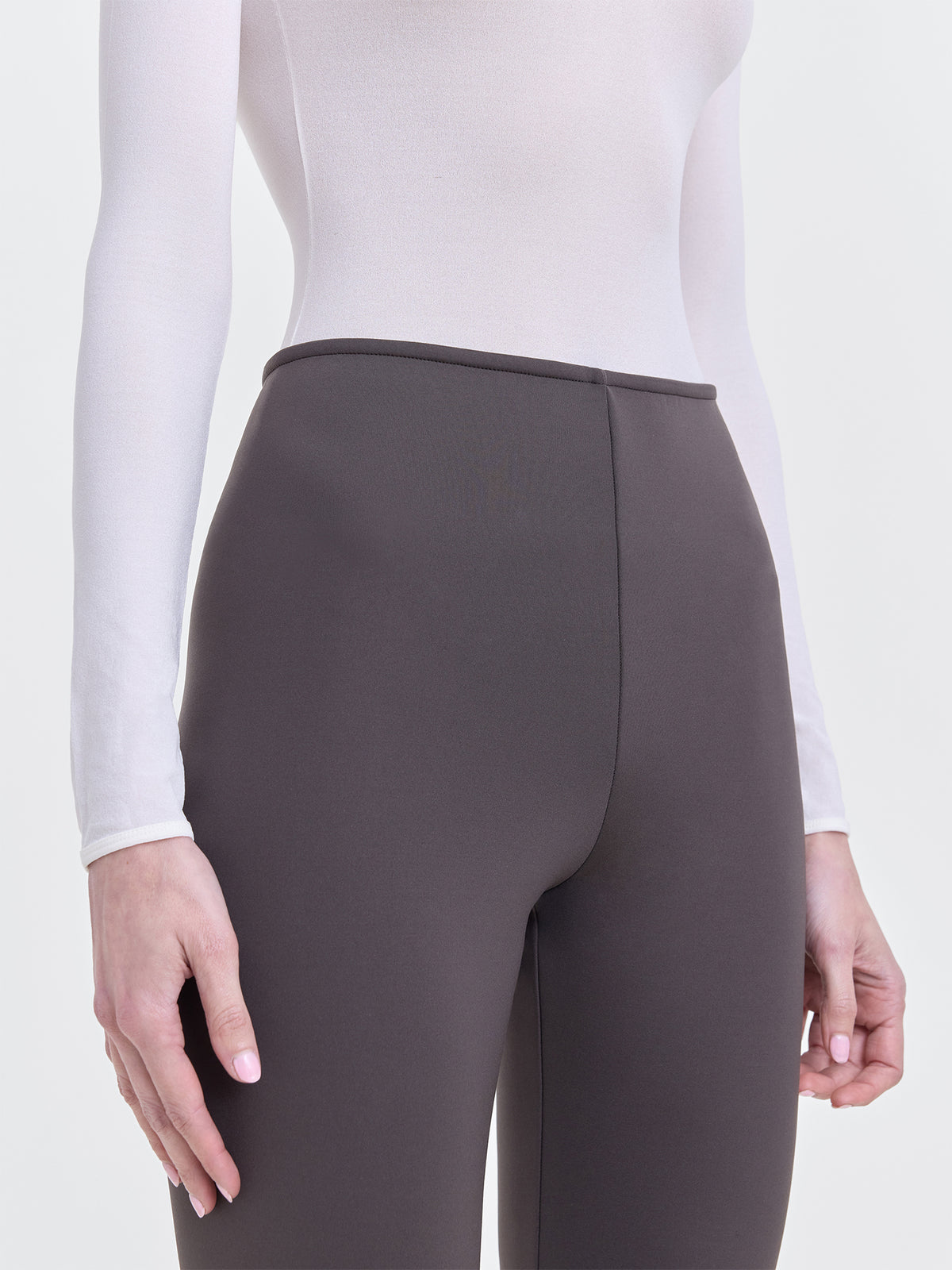 DIONE-PANT_MILITART-BROWN_DETAIL