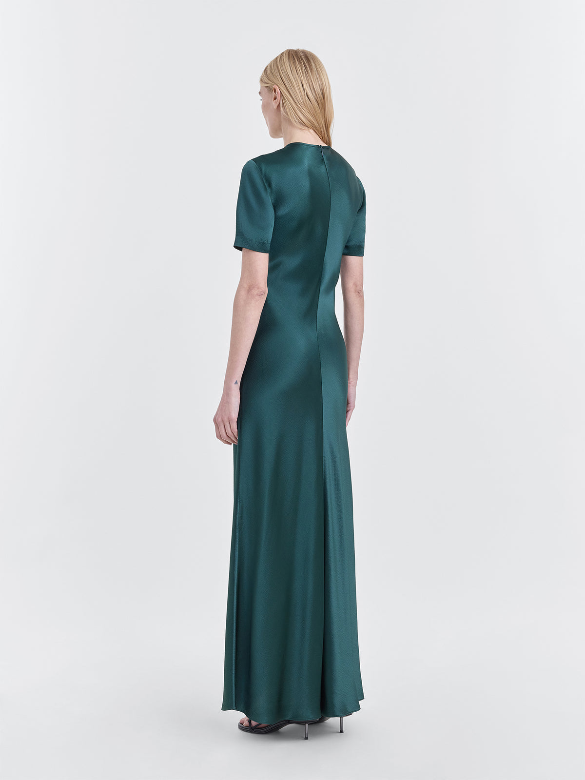 Fforme_PF26_FF00783-VI2514-343_AKRITI.SHORT.SLEEVE.BIAS.CUT.DRESS_EVERGREEN_BACK