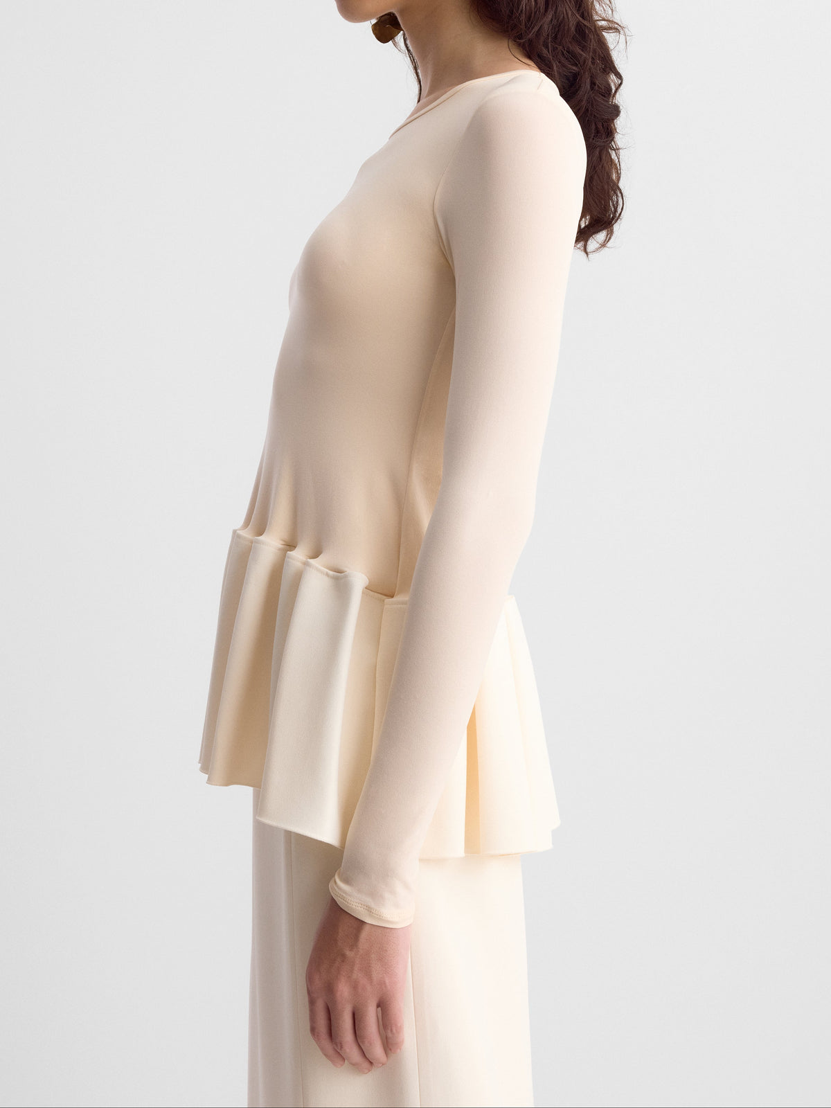 CORINNE_TOP_CREAM_FF00879-VI2502-281_DETAIL_2