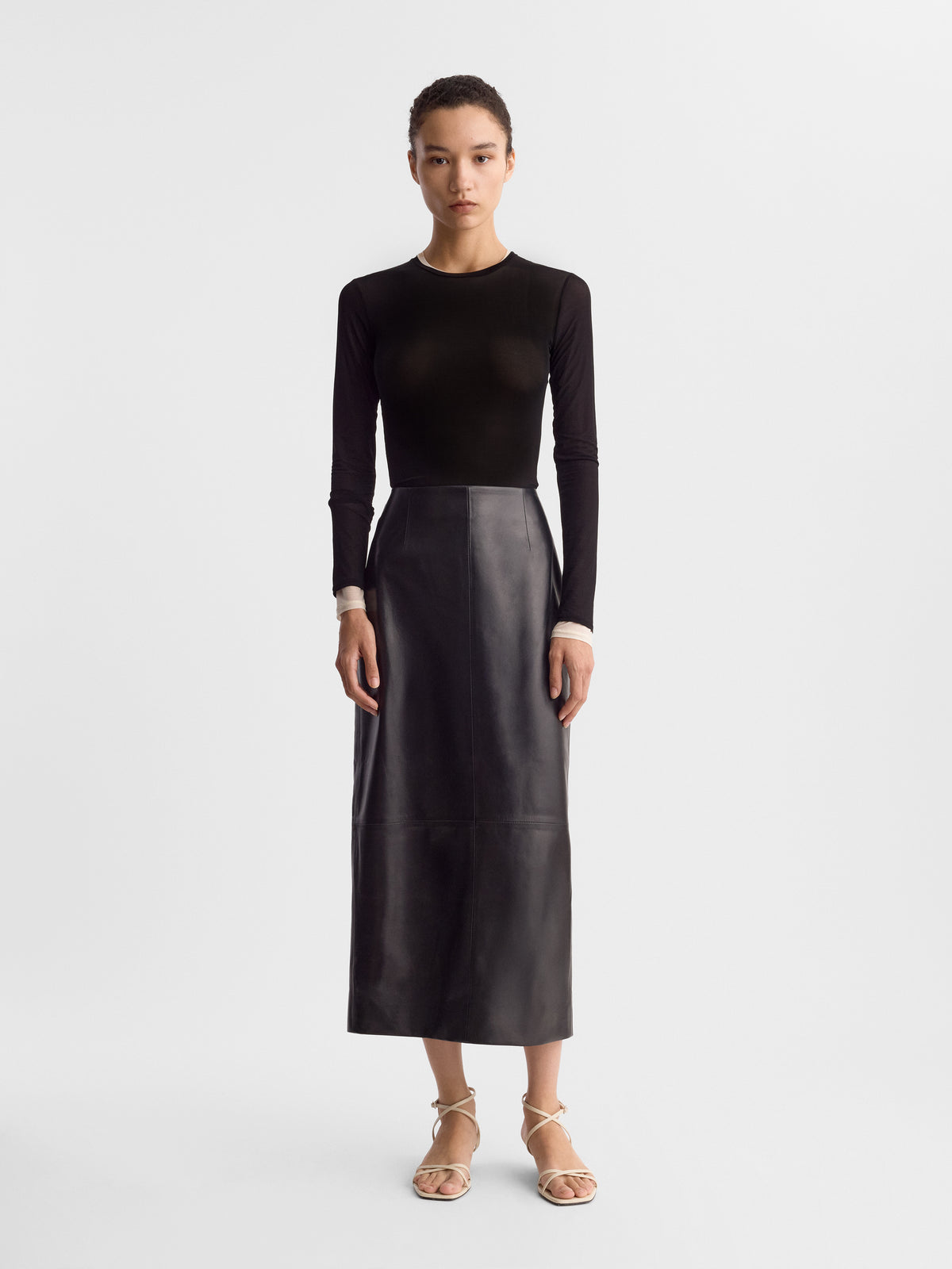 LIAM_SKIRT_BLACK_LEATHER_FF00905-LE2705-001_FRONT