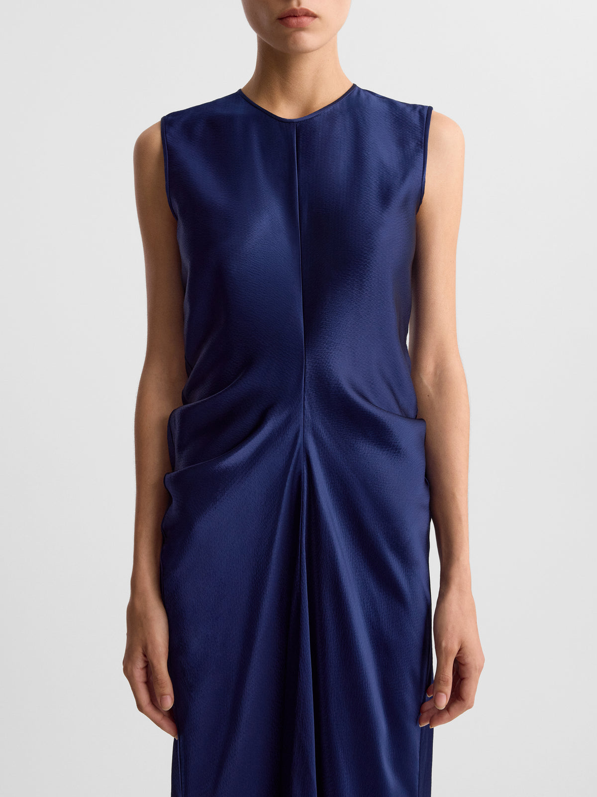 LILLIAN_DRESS_PRUSSIAN_BLUE_FF00876-VI2514-402_DETAIL_1