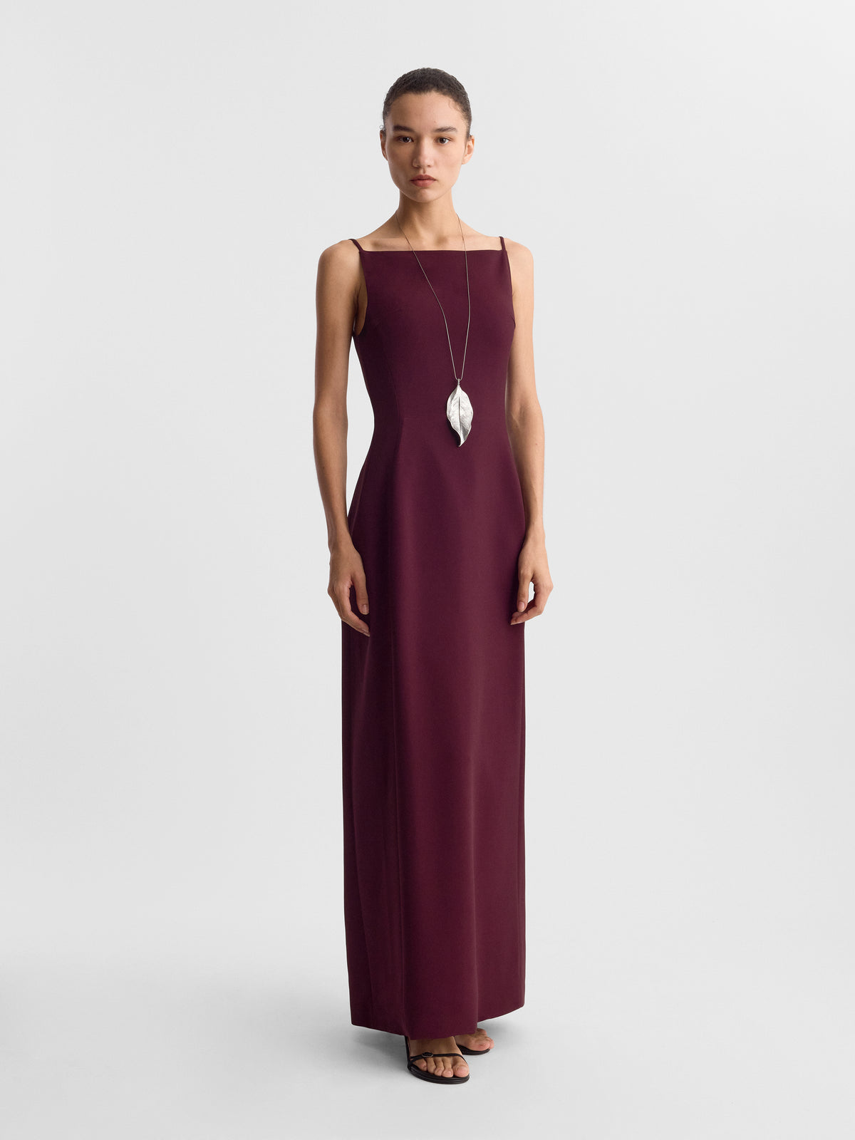 LORENA_DRESS_DEEP_PLUM_FF00867-VI2502-545_MAIN