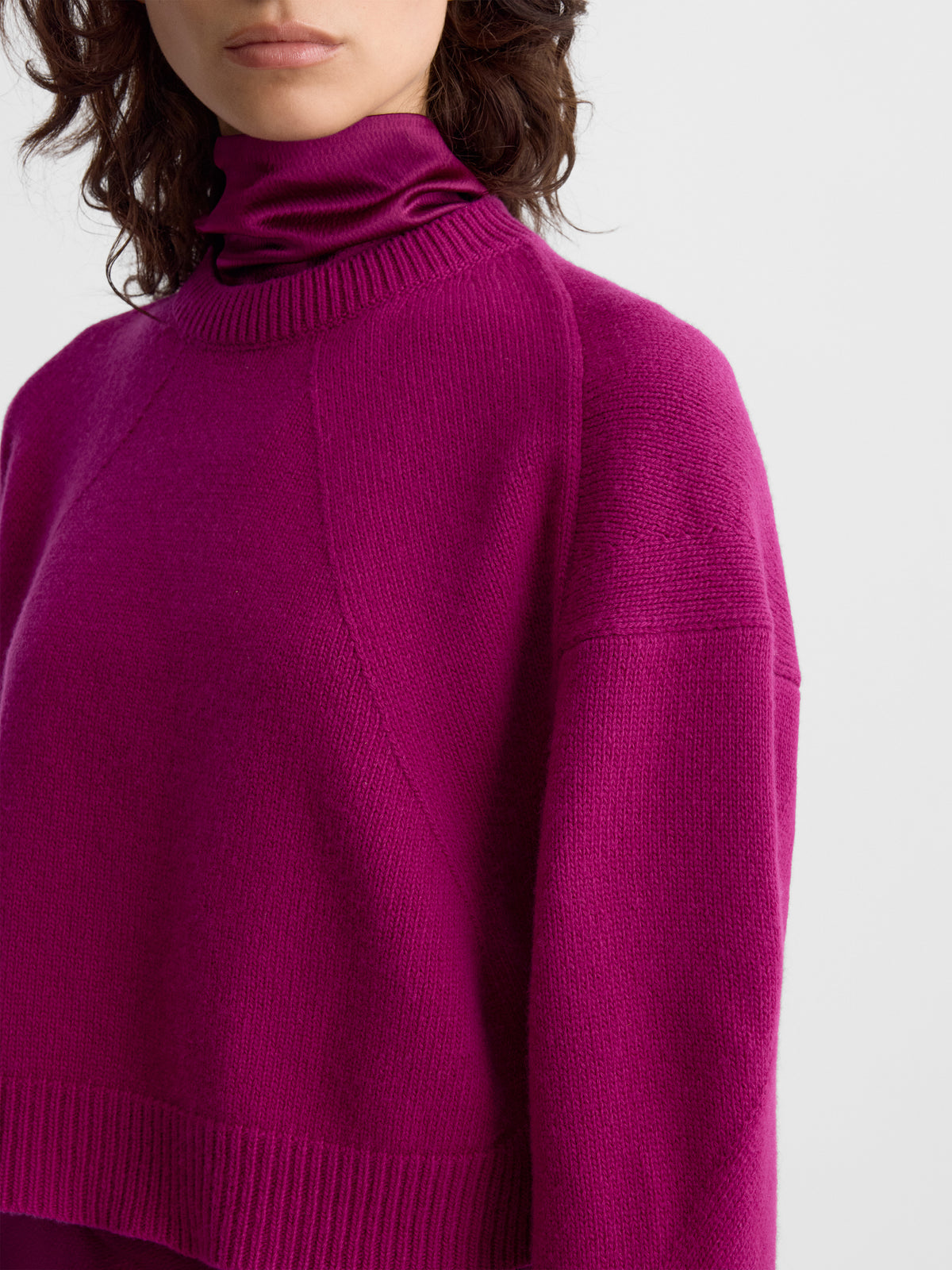 MARCELA_SWEATER_RASPBERRY_FF00817-KN2526-516_DETAIL_2
