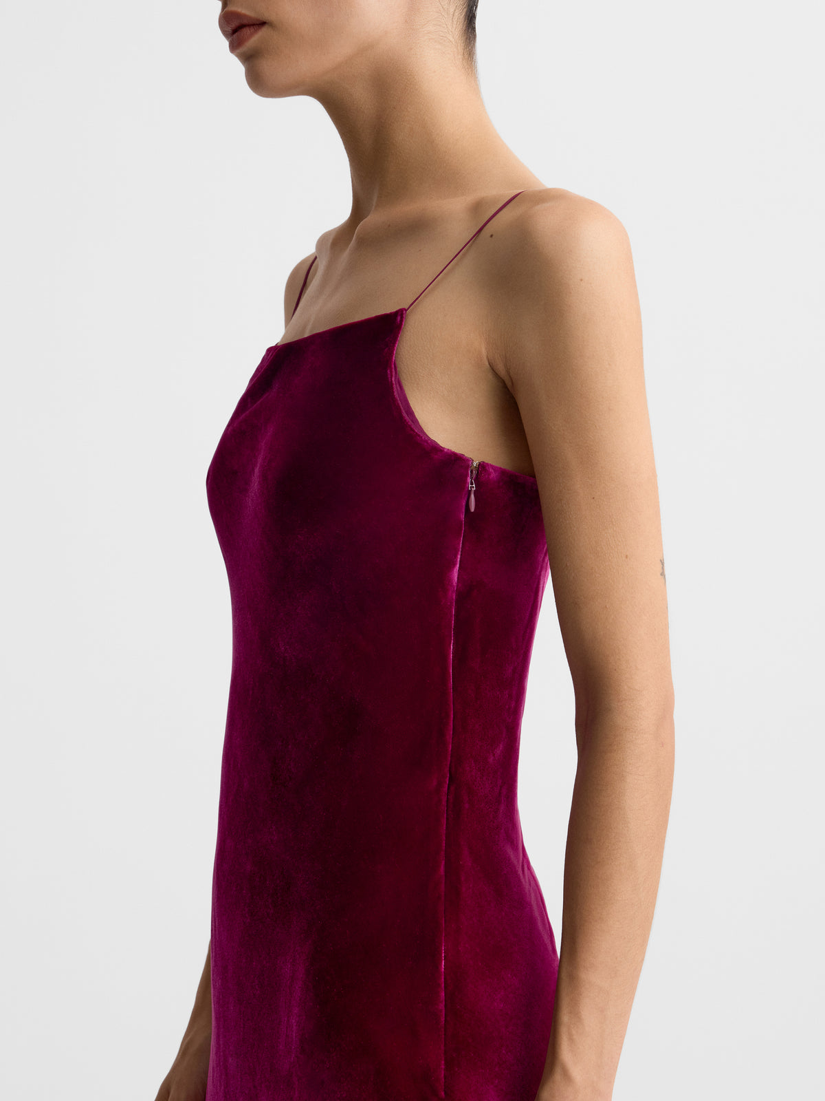 NELL_DRESS_RASPBERRY_FF00890-RY2602-516_DETAIL_1