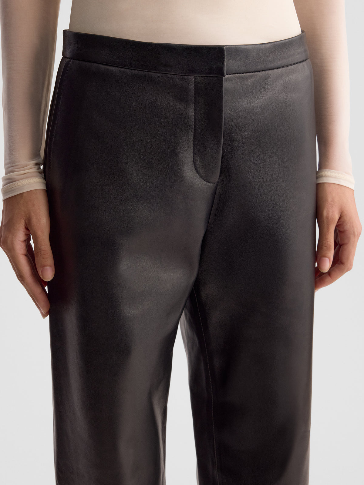 OTTO_PANT_BLACK_LEATHER_FF00903-LE2705-001_DETAIL_2