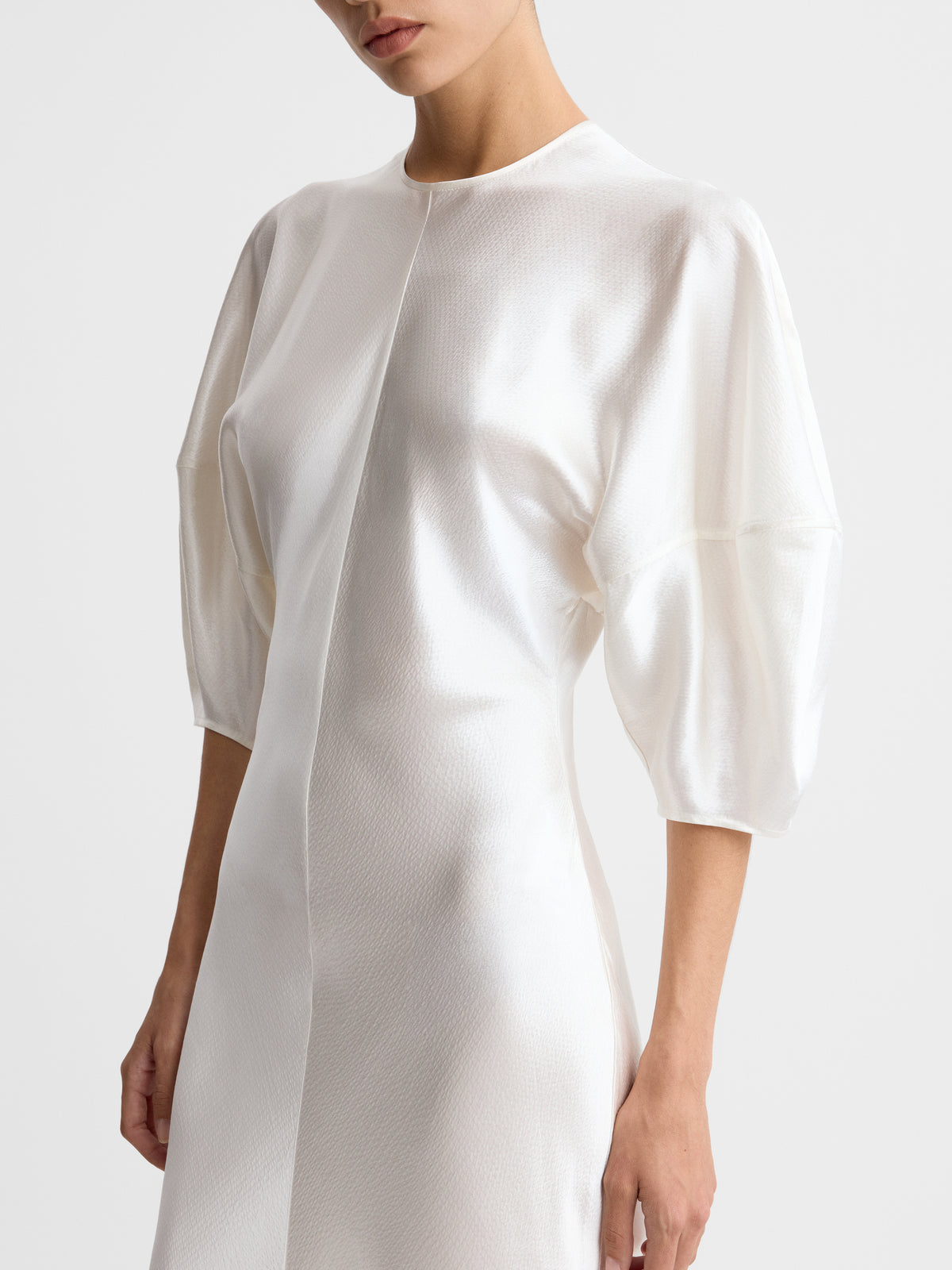 Fforme_PS27_SADIE.DRESS_CREAM_FF00875-VI2514-281_DETAIL_1