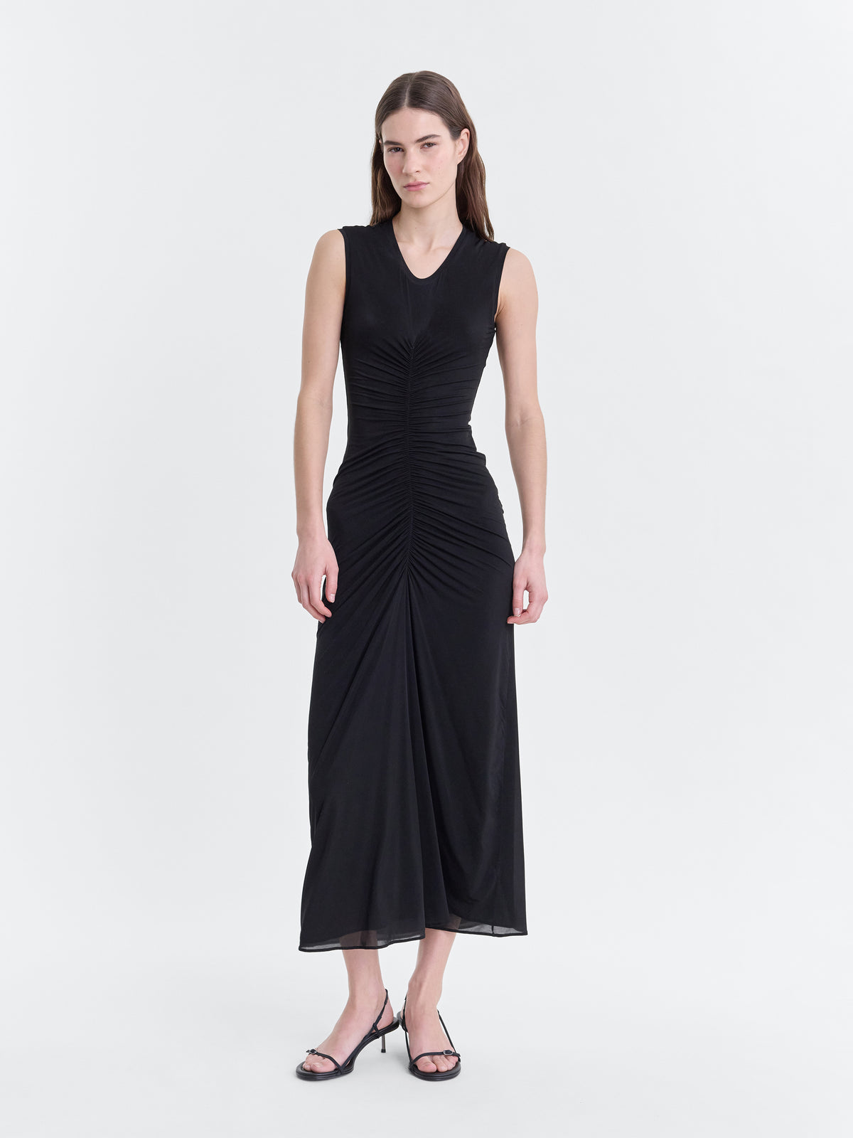 GISELA_BLACK_FRONT