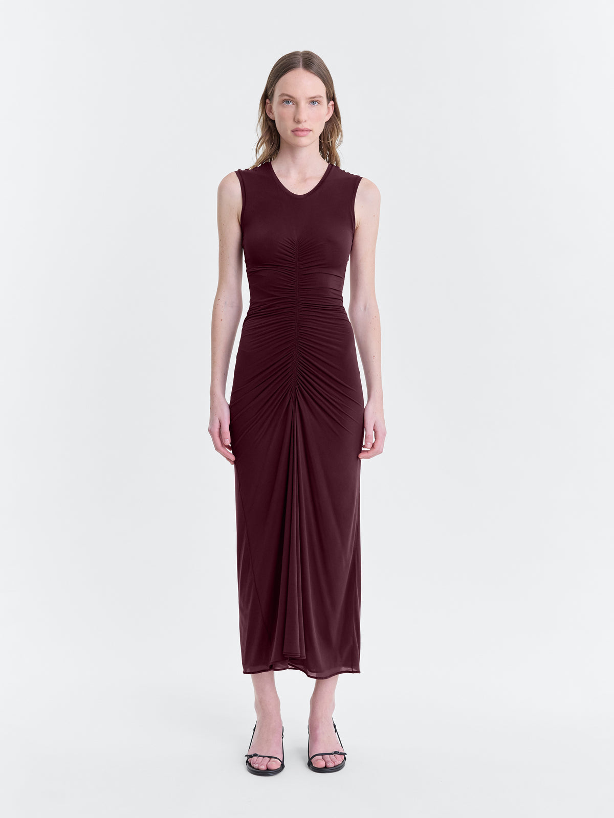 GISELA_DEEP-BORDEAUX_FRONT