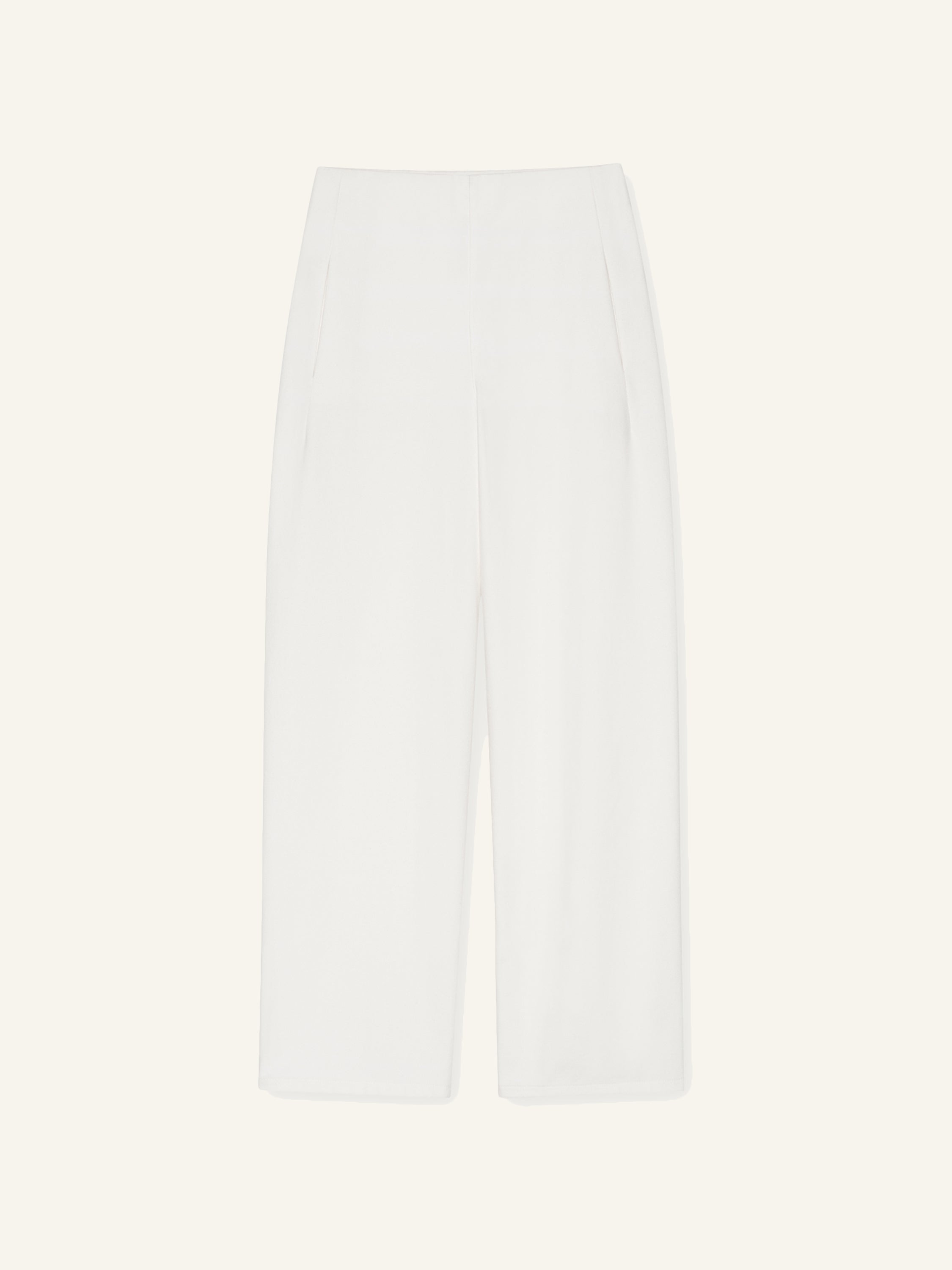 
                    JAGGER Curved Pant in White
                  