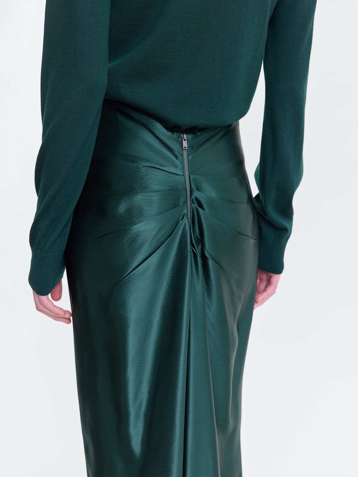 JOVIE_EVERGREEN_DETAIL