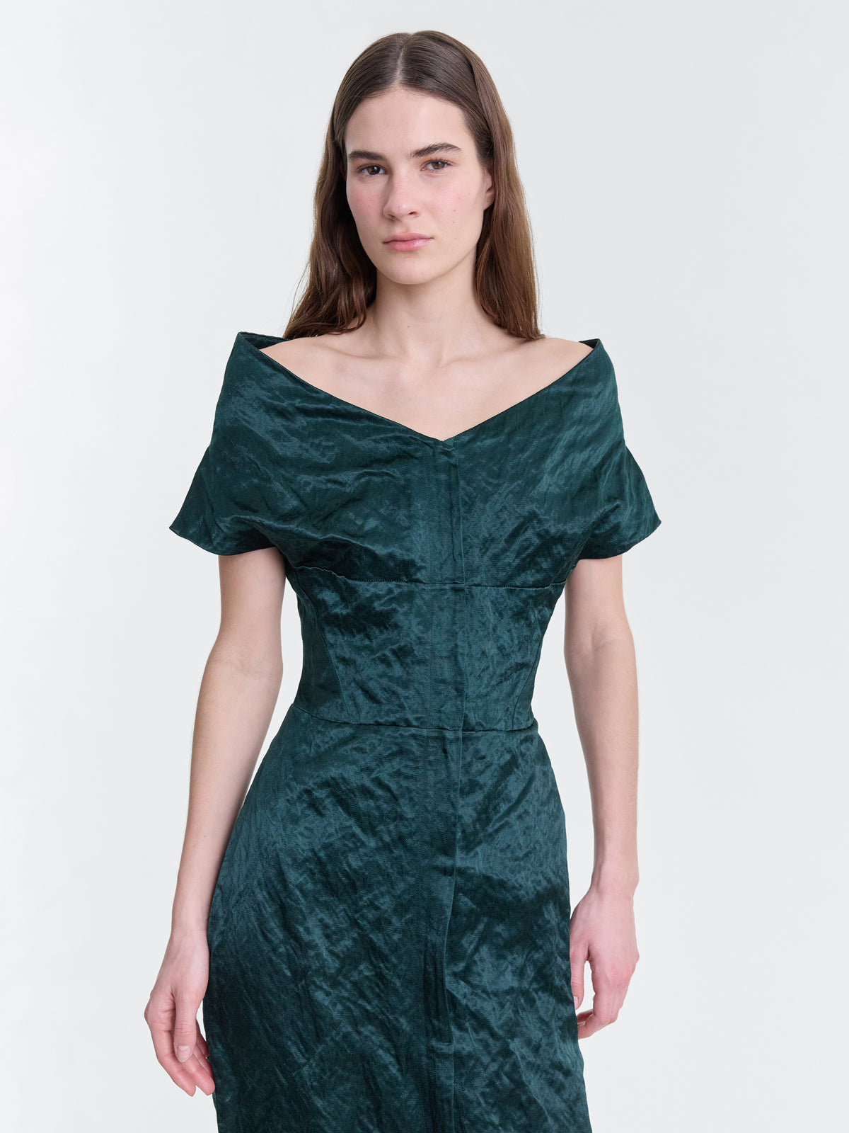 KALEY_EVERGREEN_DETAIL