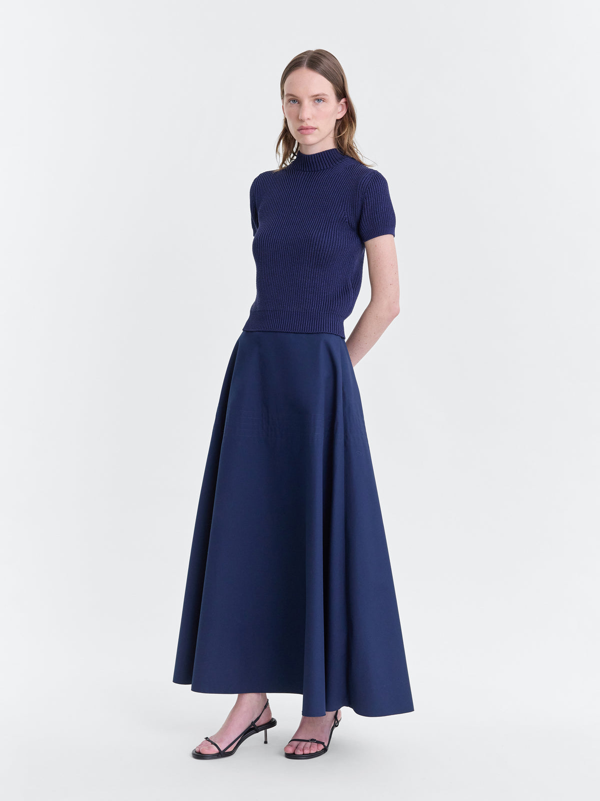 KATIA_DARK-NAVY_STYLED
