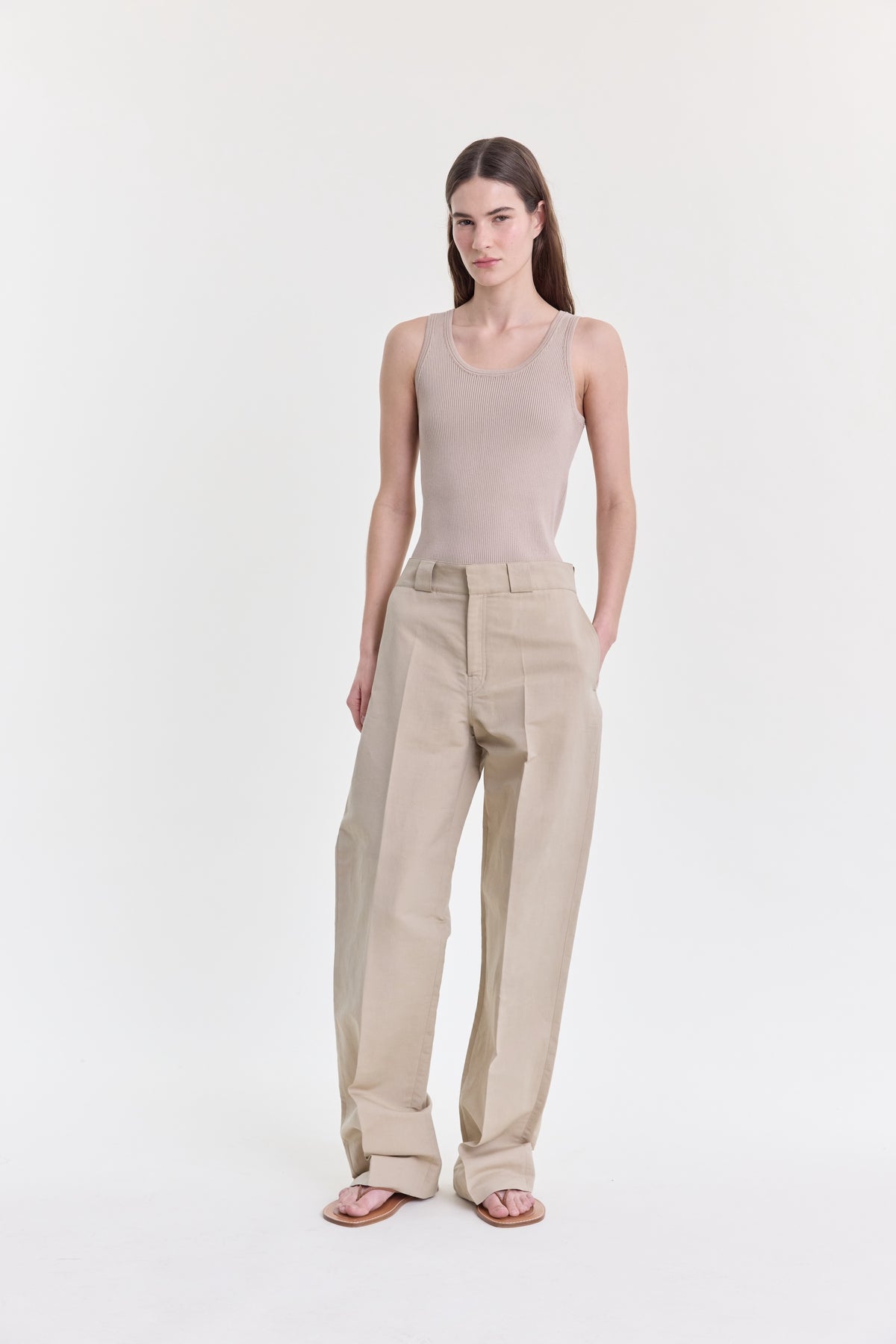 NAHLA-TROUSER_ECRU_FF00696-CO2604-260-42_STYLED