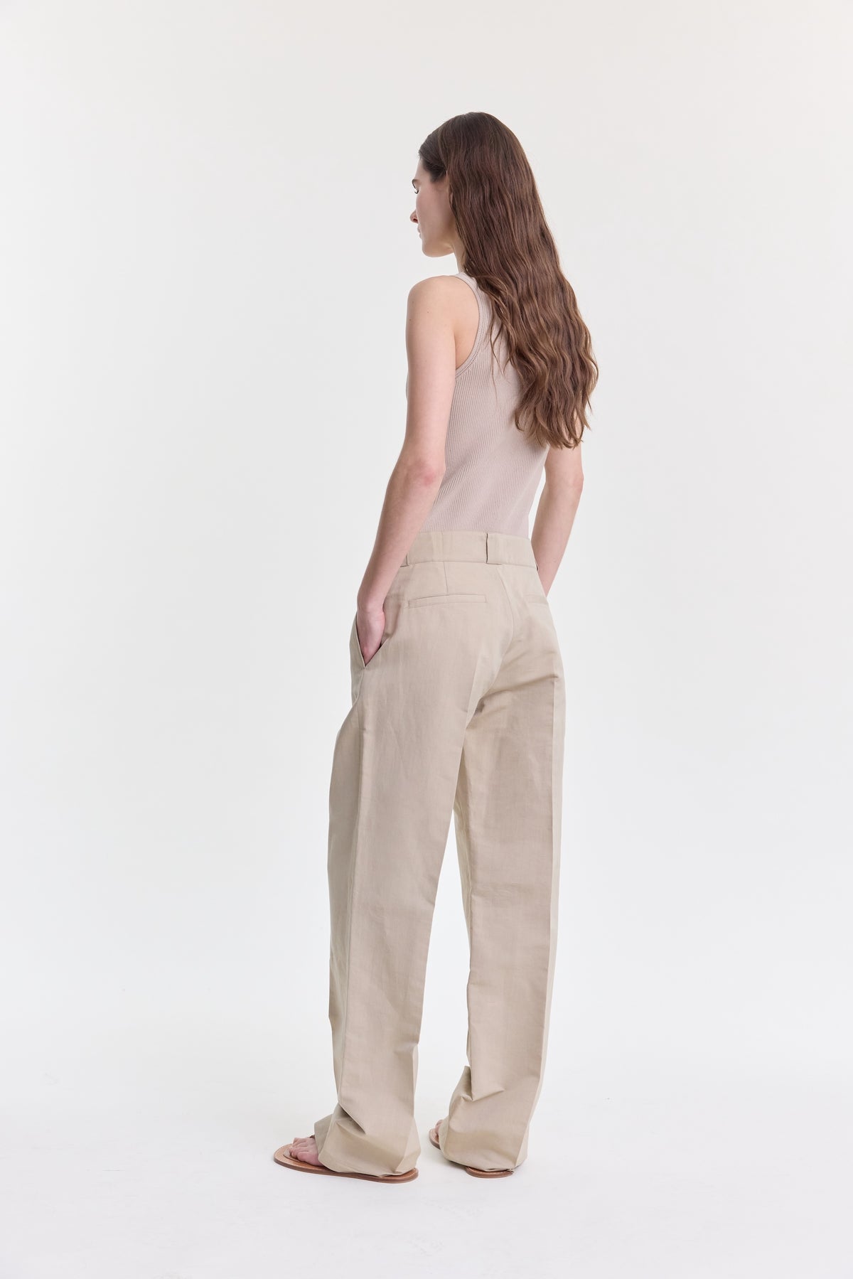 NAHLA-TROUSER_ECRU_FF00696-CO2604-260-42_BACK